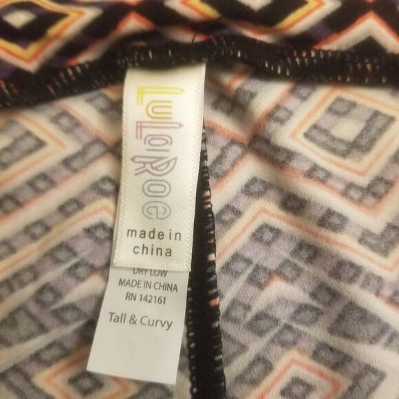 LuLaRoe Purple, Red and Yellow Zigzag Kaleidoscope Print Athleisure Leggings TC - Picture 9 of 12